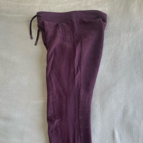 Lululemon scuba jogger pant - Picture 2 of 5